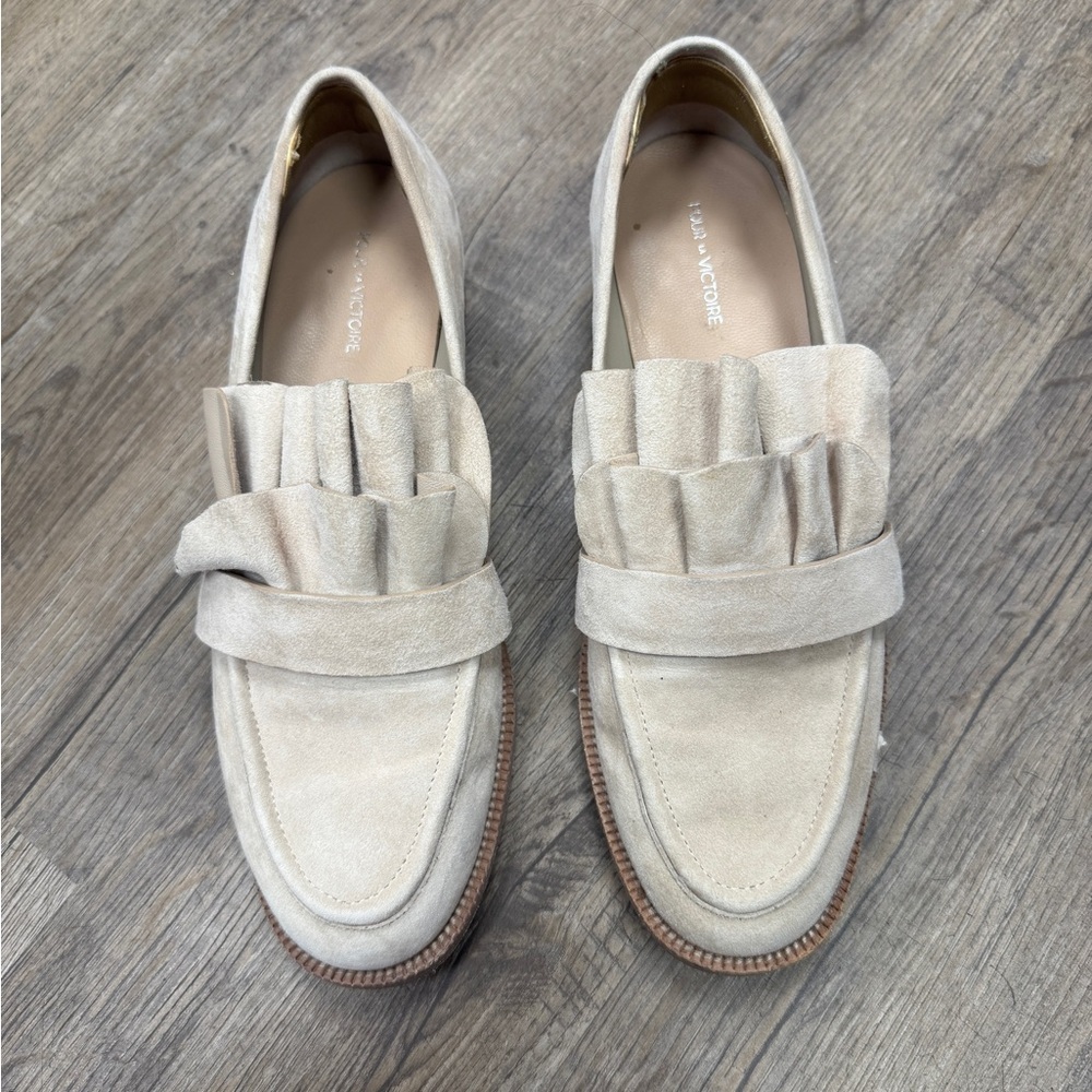 Pour la Victoire Suede Loafers